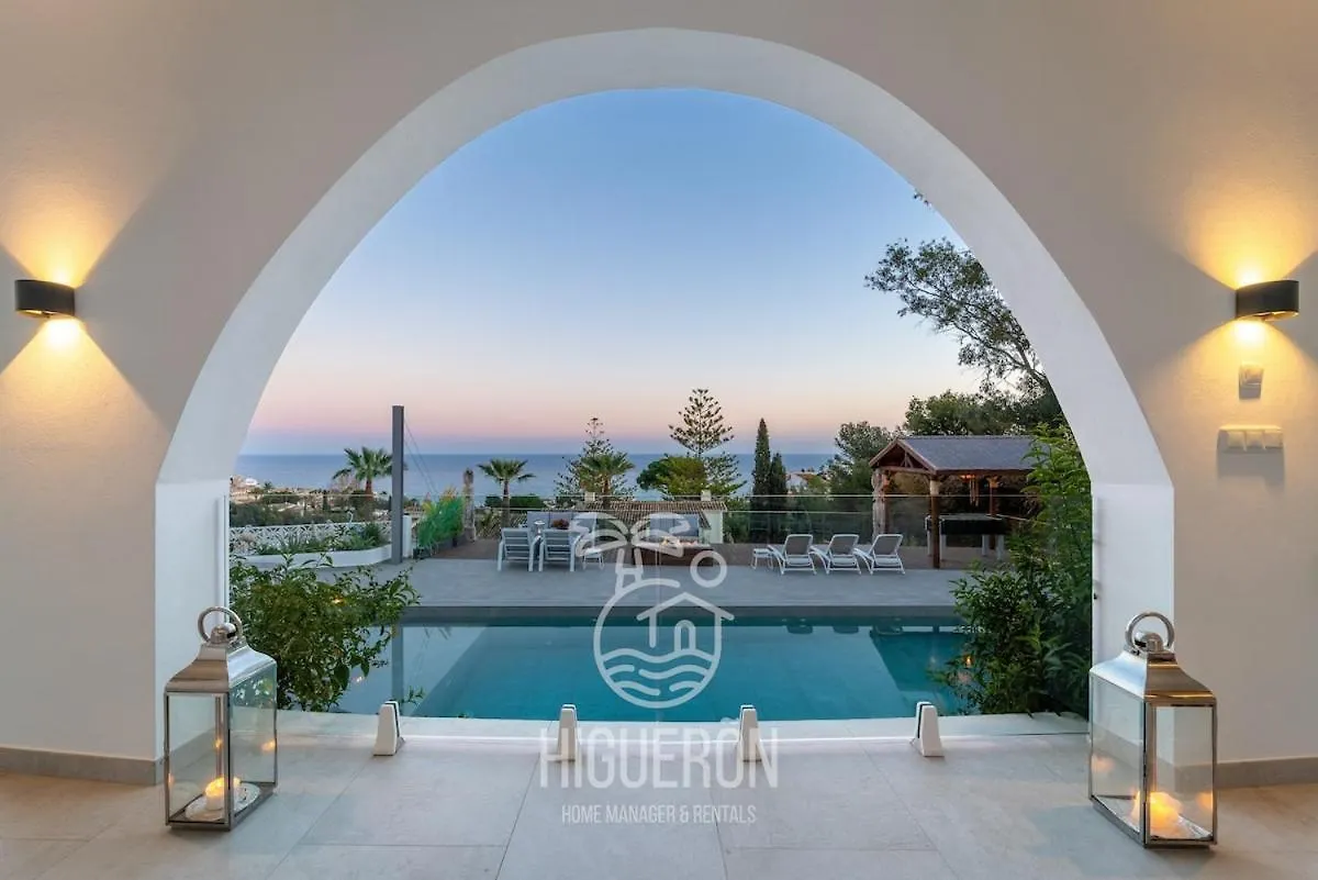 Higueronrentals Centinela بينالماذينا